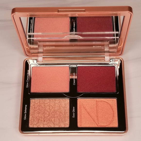 🚫 SOLD 🚫 BNIB Natasha Denona Bloom Cheek Palette - Picture 2 of 7